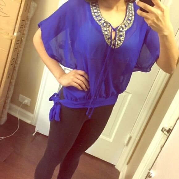 ArdenB Cobalt Blue Blouse Boho Tribal metal Neck - Picture 1 of 4